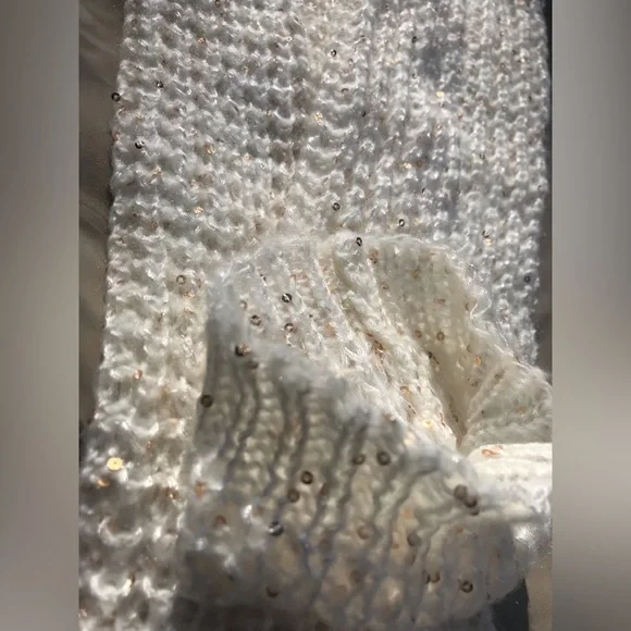 FWP💚 NWOT Cream with Gold Sequins Knit Leg Warmers - OSFM - Picture 3 of 4
